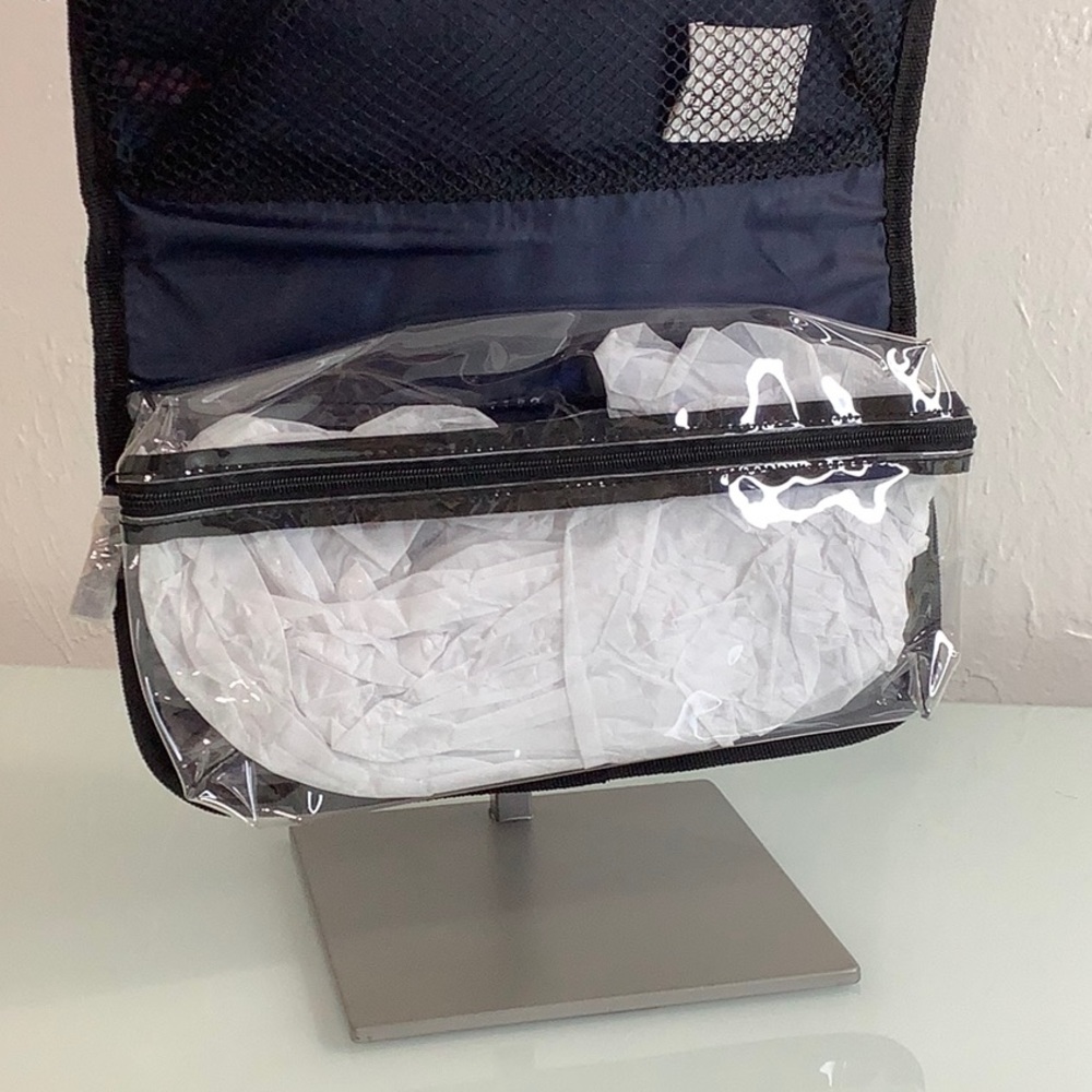 Original Penguin hanging toiletry bag travel kit NWT - Picture 5 of 9